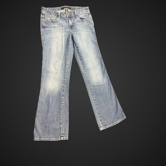Calvin Klein Jeans Women’s 6 Ultimate Bootcut Light Wash Denim Stretch Mid Rise - Picture 1 of 8